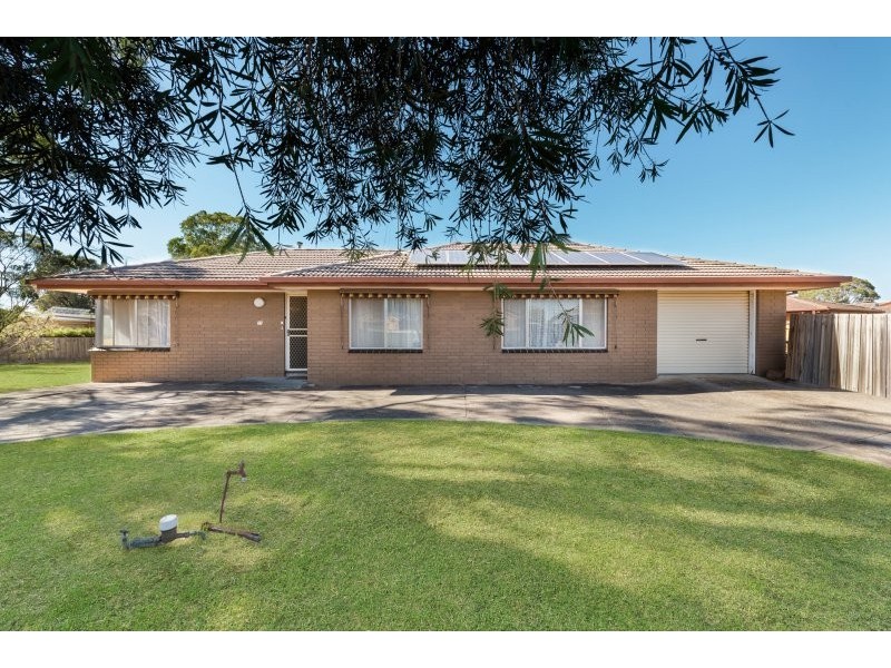 27 Ponds Drive, Lara VIC 3212