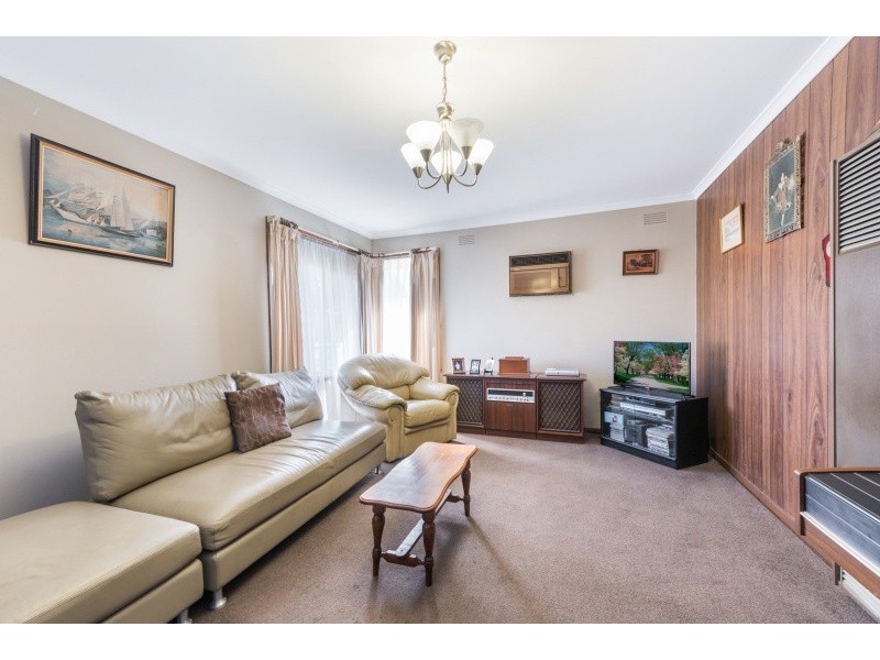 27 Ponds Drive, Lara VIC 3212