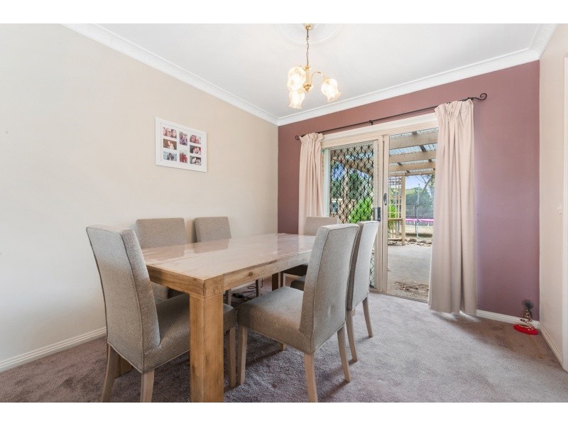 55 Cameron Crescent, Lara VIC 3212