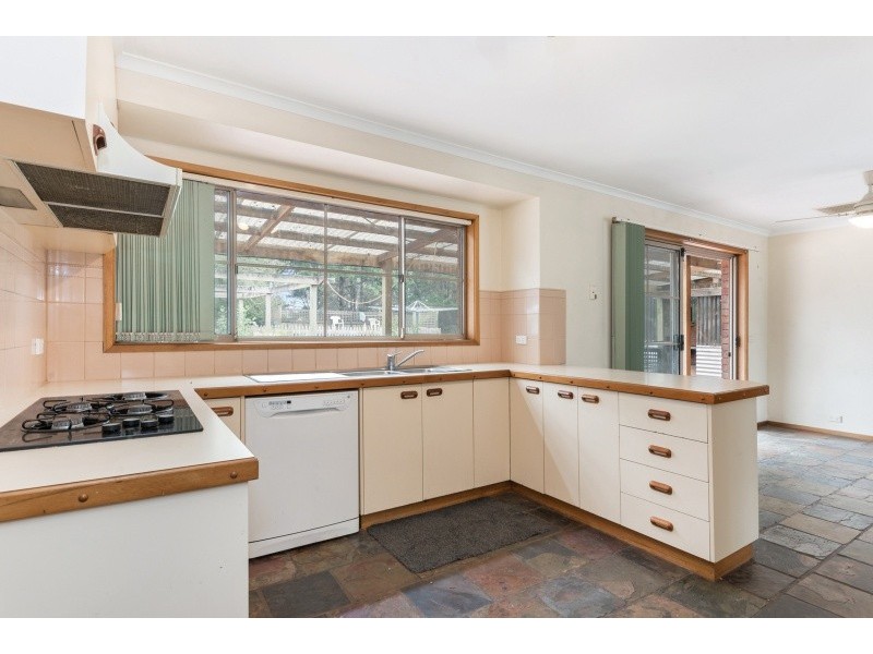 70 Lockyers Road, Lara VIC 3212