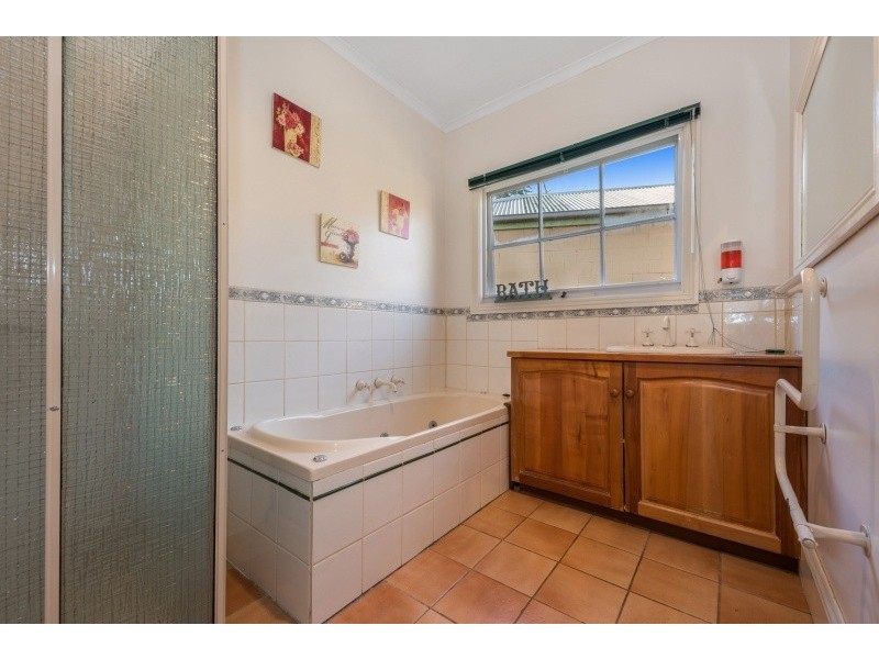 11 Haydn Street, Lara VIC 3212