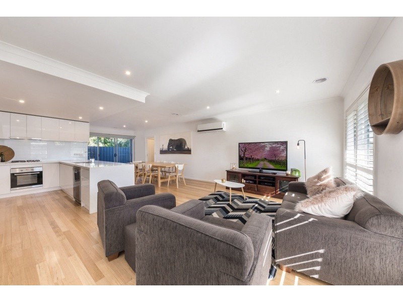 34A Thompson Road, North Geelong VIC 3215