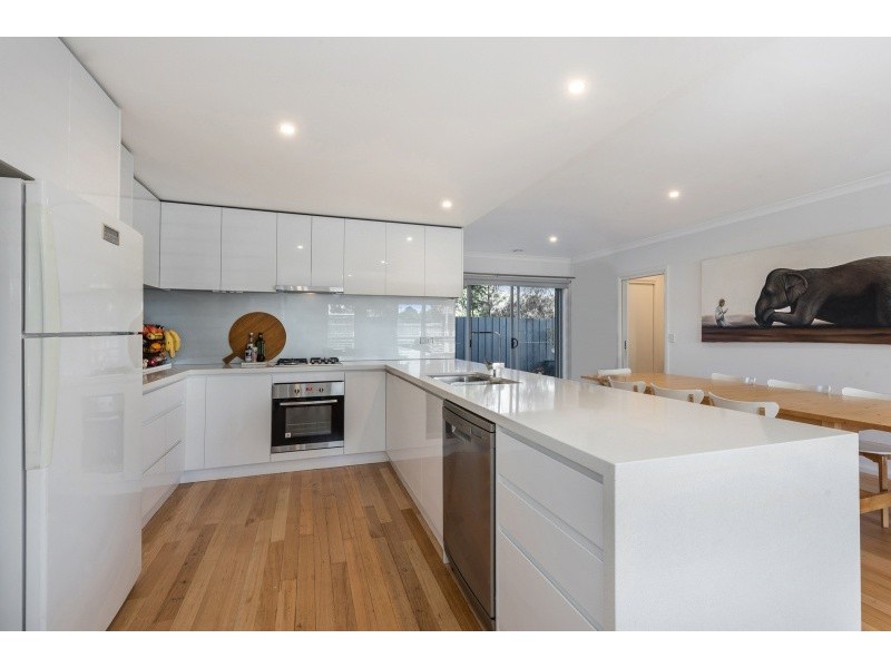 34A Thompson Road, North Geelong VIC 3215