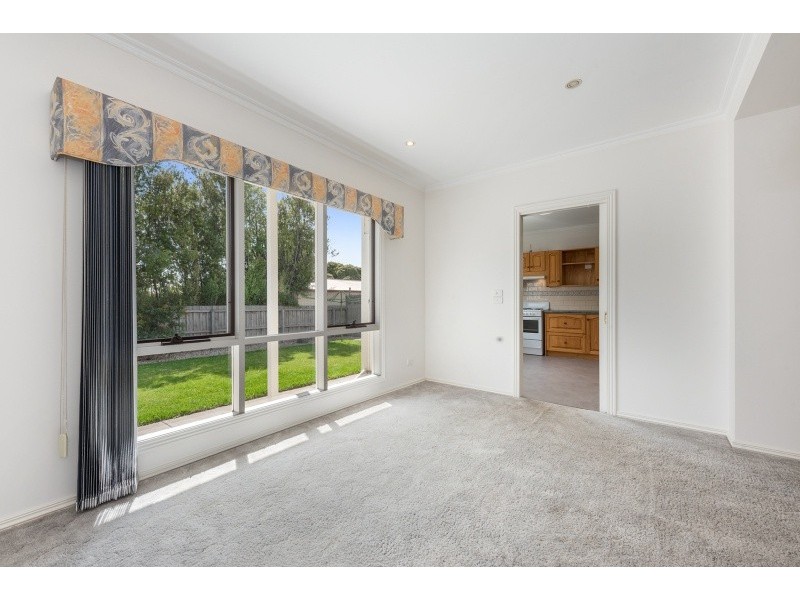 15 Station Lake Road, Lara VIC 3212