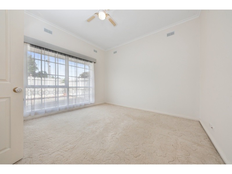 15 Station Lake Road, Lara VIC 3212