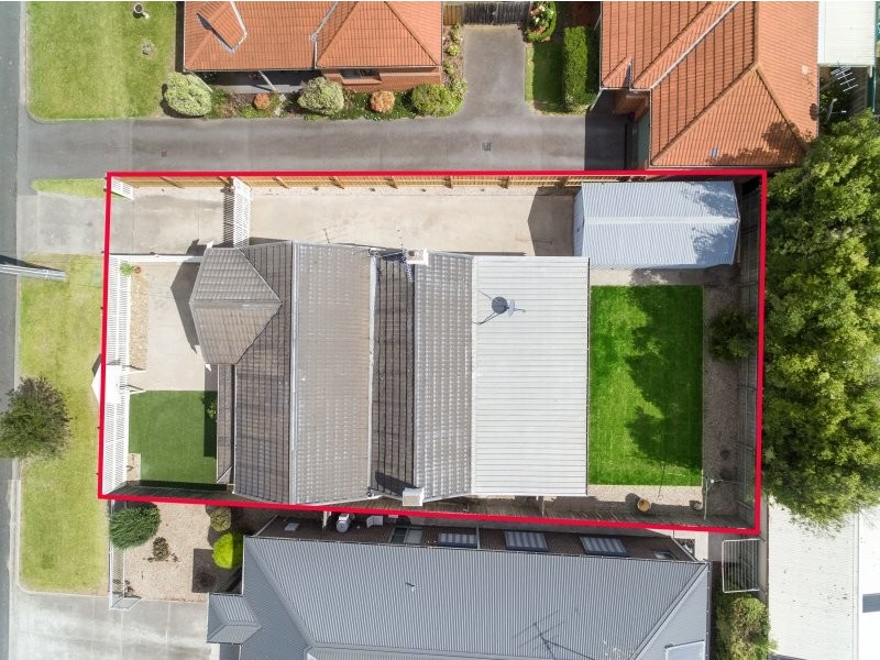 15 Station Lake Road, Lara VIC 3212