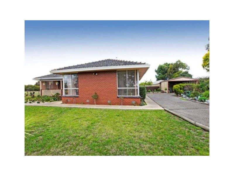 525 Windermere Road, Lara VIC 3212