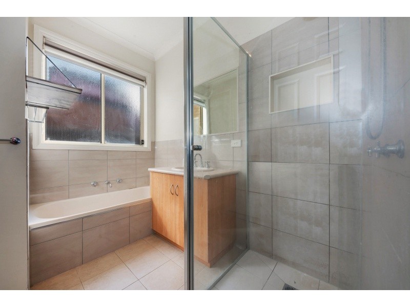 5 Victor Place, Lara VIC 3212
