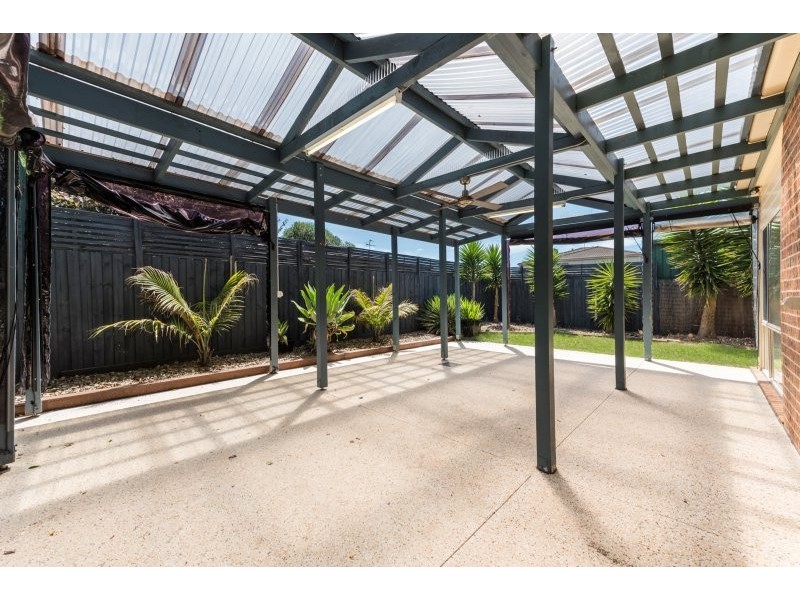 30 Magpie Close, Lara VIC 3212