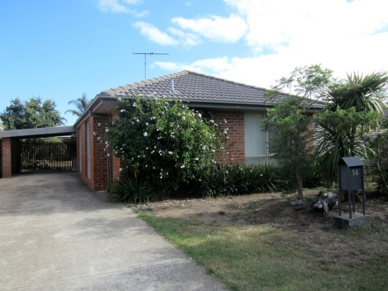 14 Kantara Crescent, Lara VIC 3212