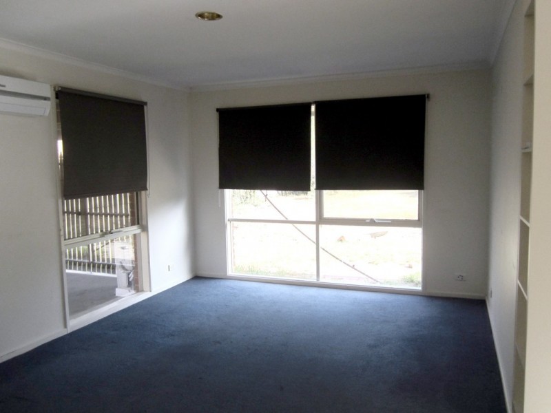 14 Kantara Crescent, Lara VIC 3212