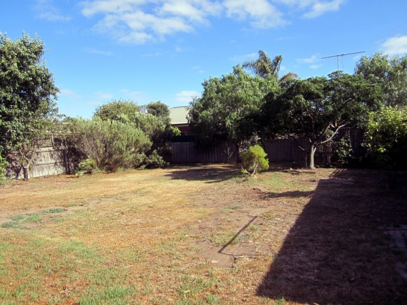 14 Kantara Crescent, Lara VIC 3212
