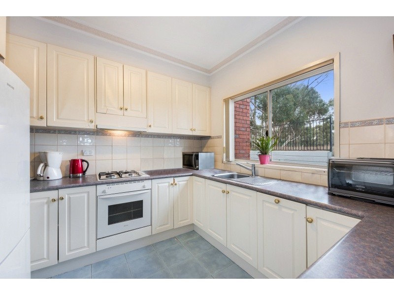 2/28 Ponds Drive, Lara VIC 3212