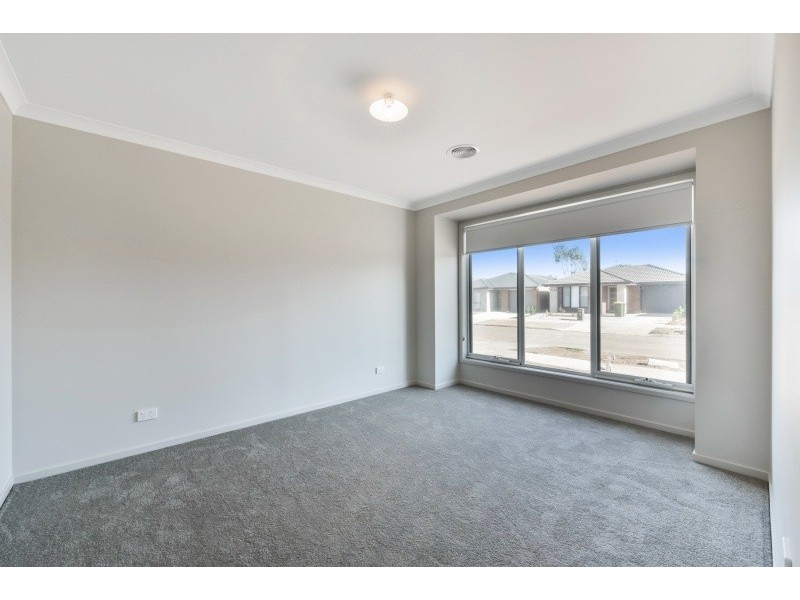 34 Yellow Avenue, Lara VIC 3212