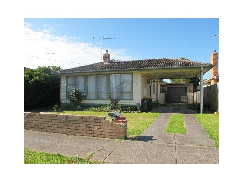 16 Vermont Avenue, Corio VIC 3214