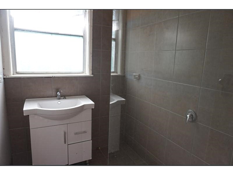 16 Vermont Avenue, Corio VIC 3214