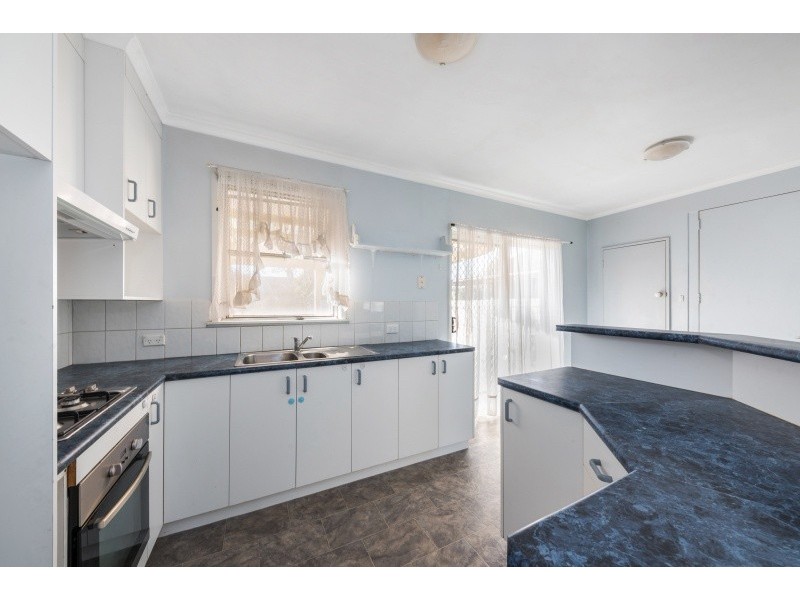 20 Vincent Crescent, Werribee VIC 3030