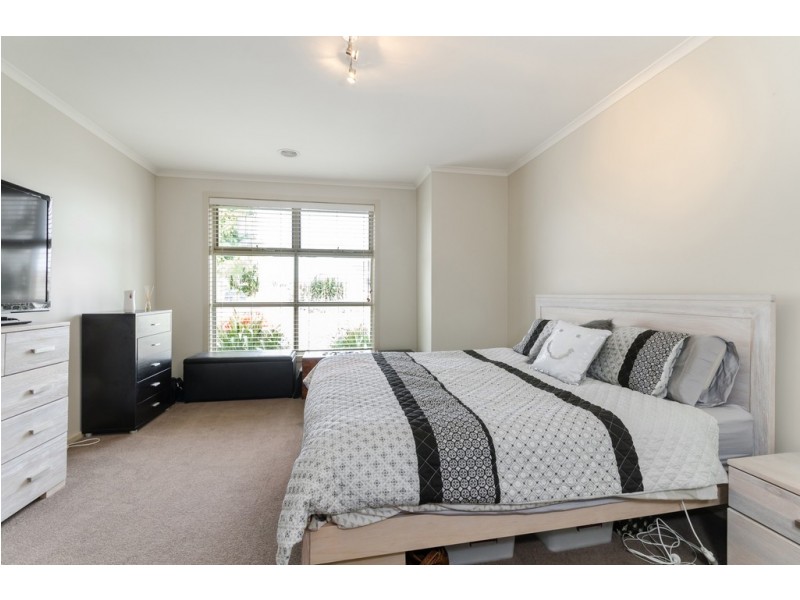 47 Moorhen Drive, Lara VIC 3212