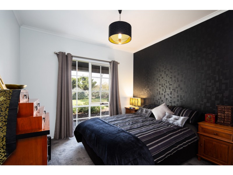 65 McIntyre Road, Lara VIC 3212