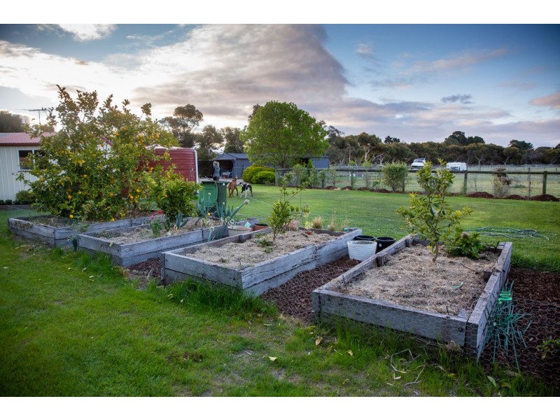 65 McIntyre Road, Lara VIC 3212