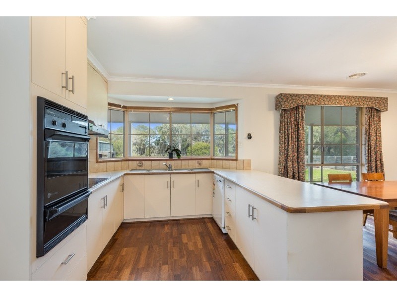 50 Lockyers Road, Lara VIC 3212