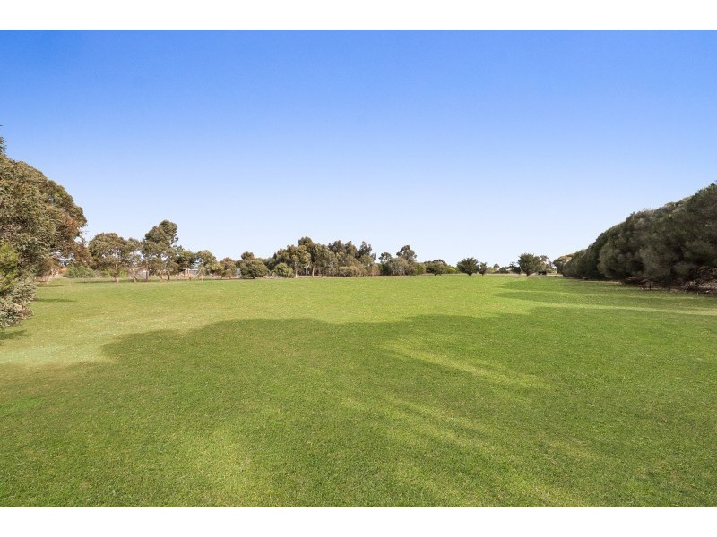 50 Lockyers Road, Lara VIC 3212