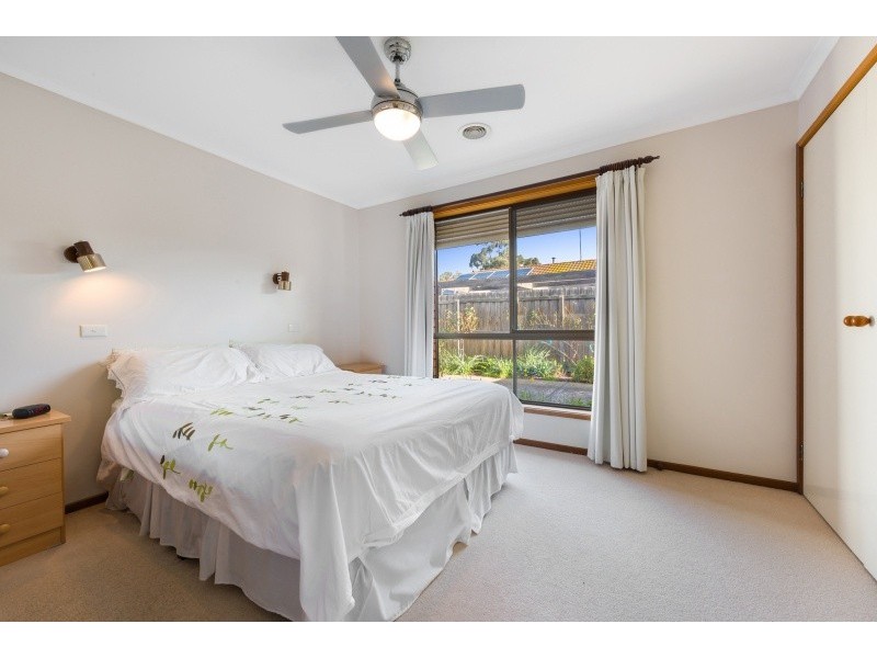 22 Henderson Drive, Lara VIC 3212