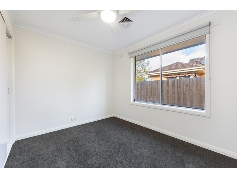 1/4 Melrose Street, Lara VIC 3212