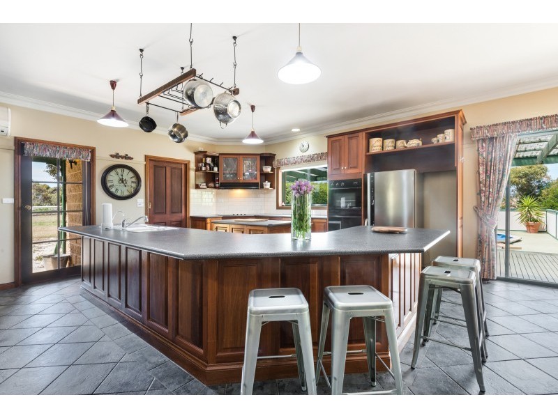 20 West Gateway, Lara VIC 3212