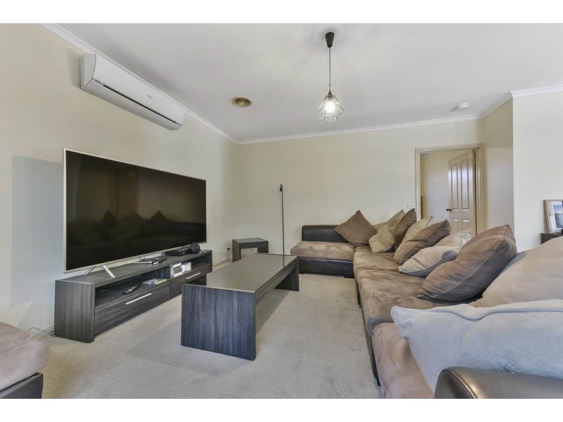 2 Hailar Lane, Lara VIC 3212