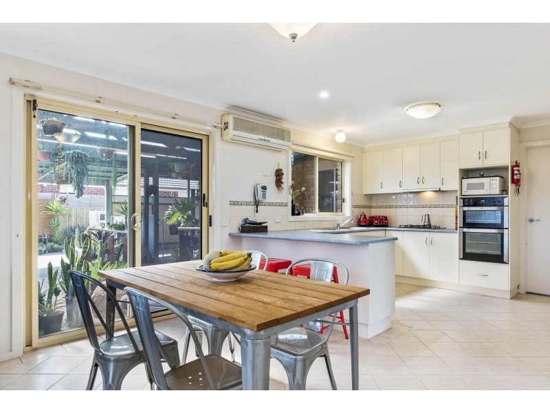 11 Magpie Close, Lara VIC 3212