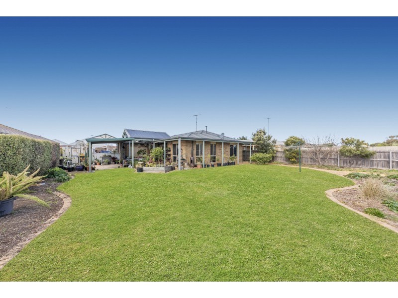11 Magpie Close, Lara VIC 3212