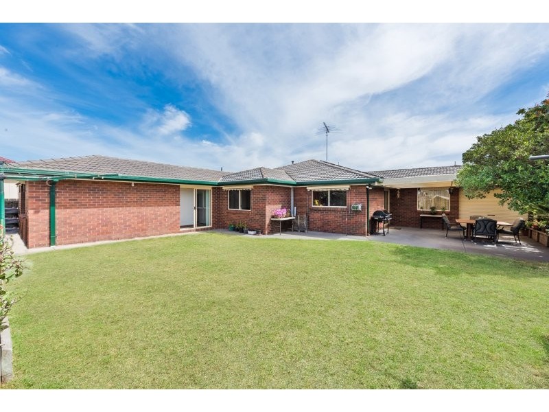 14 Michelle Court, Lara VIC 3212