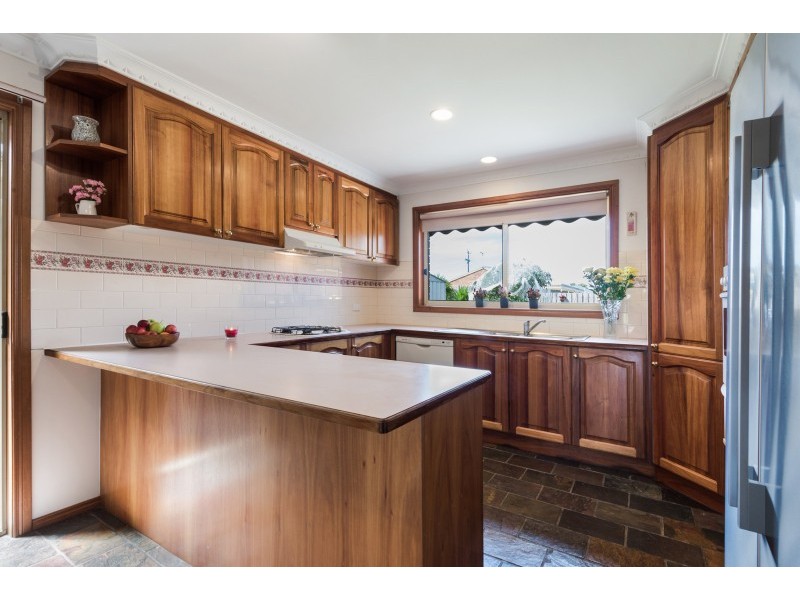 14 Michelle Court, Lara VIC 3212