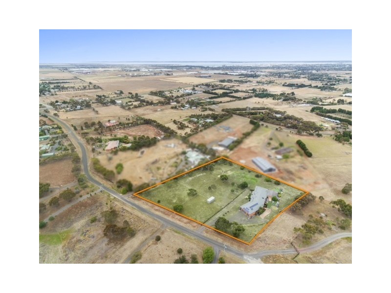 40 McNeill Court, Lara VIC 3212