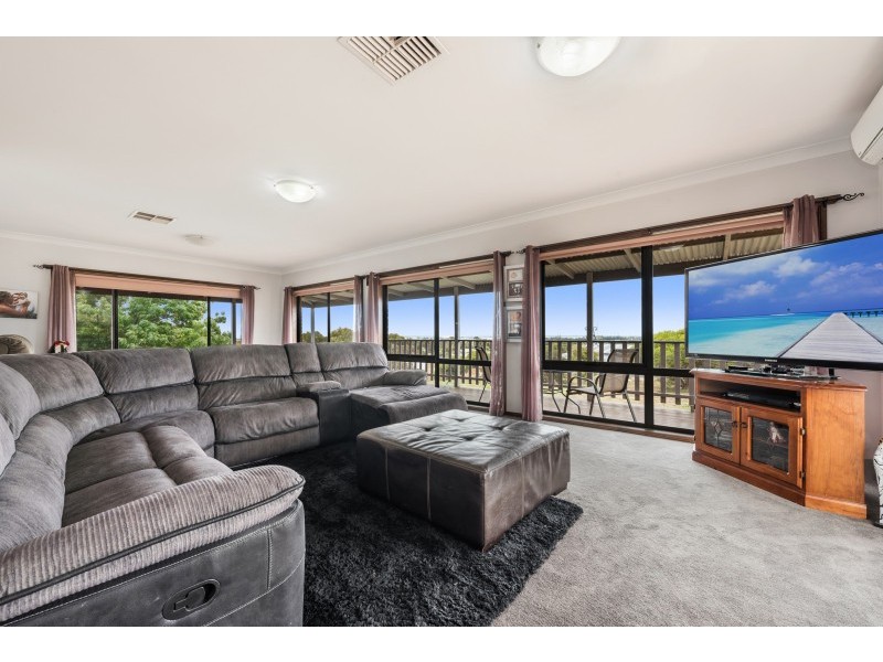 40 McNeill Court, Lara VIC 3212