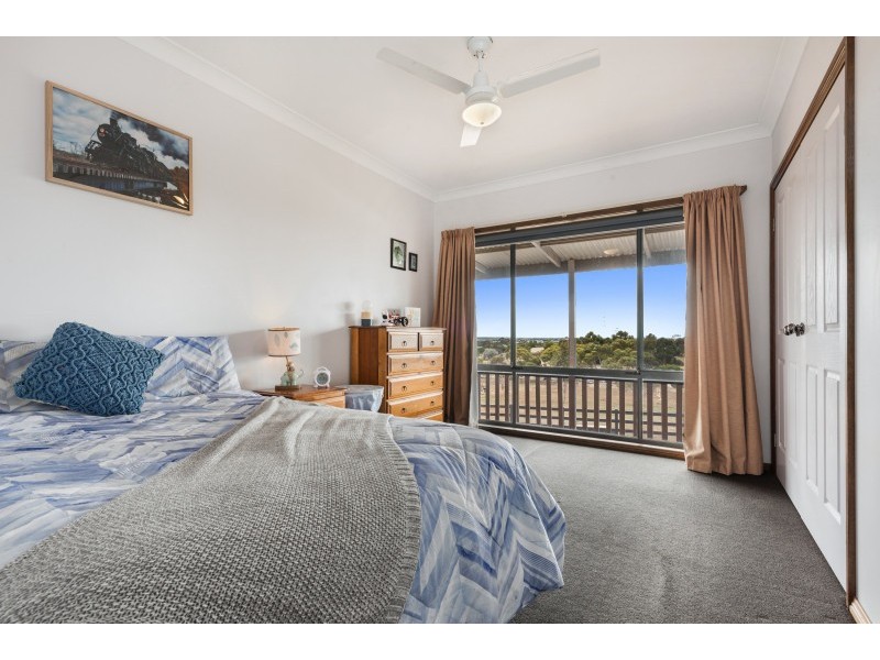 40 McNeill Court, Lara VIC 3212