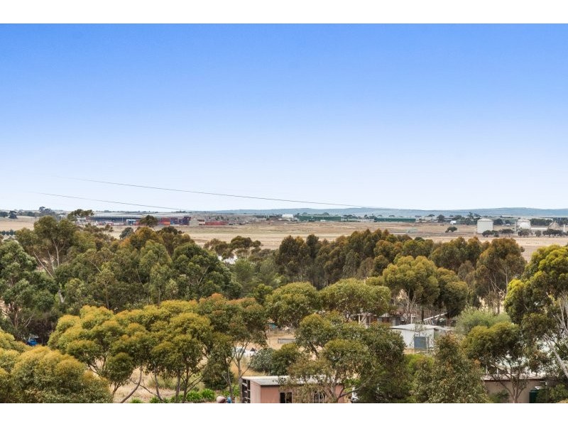 40 McNeill Court, Lara VIC 3212