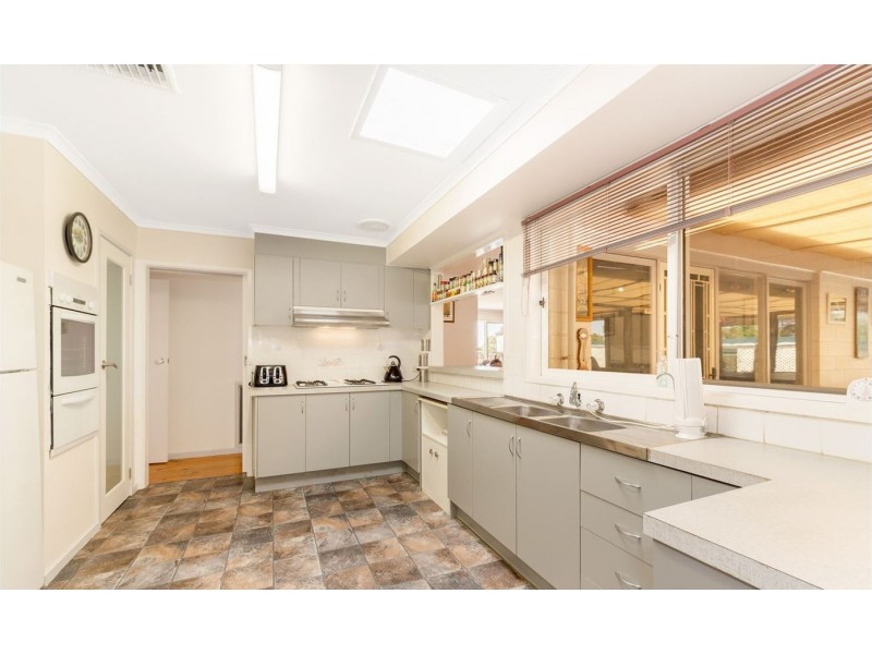 870 Bacchus Marsh Road, Lara VIC 3212