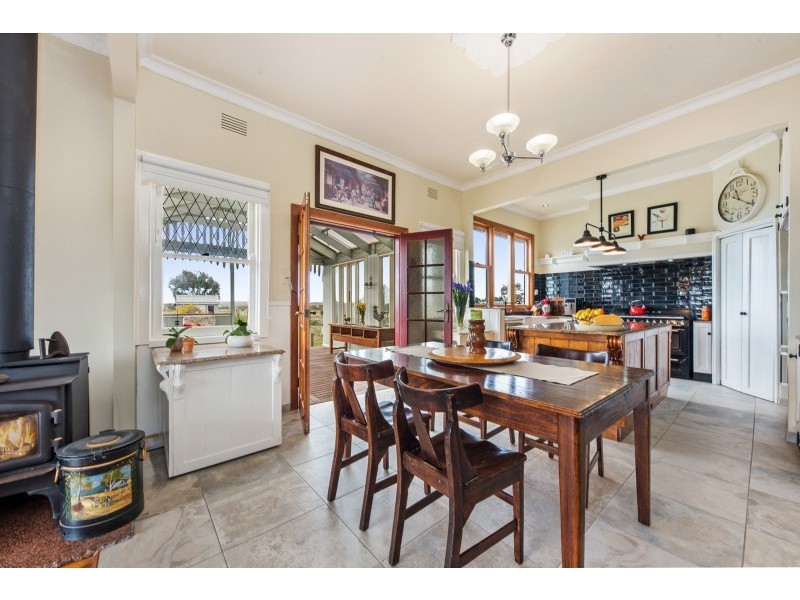 110 Gibbons Road, Lara VIC 3212