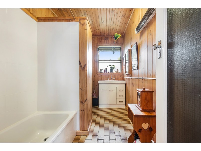 86 Goldsworthy Road, Corio VIC 3214