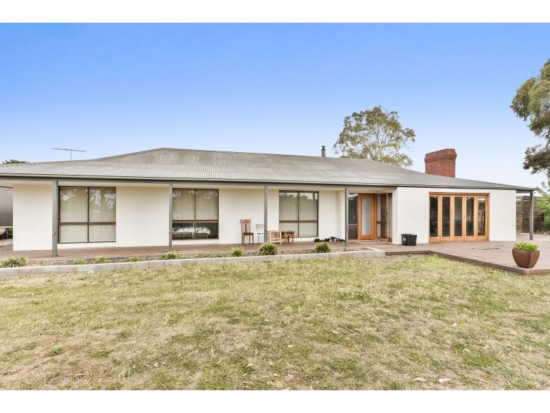 30 Narraburra Road, Little River VIC 3211
