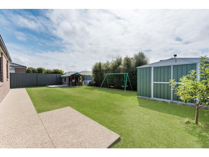 29 Lapwing Drive, Lara VIC 3212
