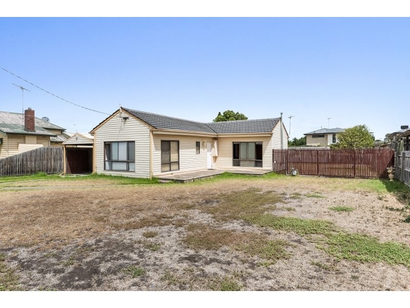 9 Phosphate Road, North Shore VIC 3214