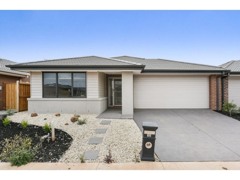13 Spotted Gum Drive, Lara VIC 3212