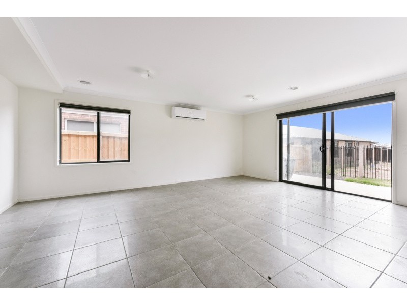 13 Spotted Gum Drive, Lara VIC 3212