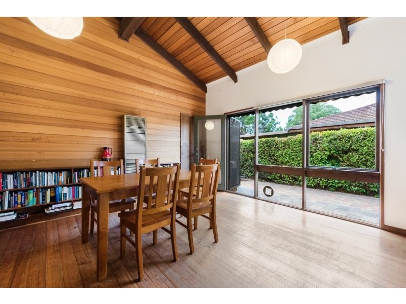 24 Smeaton Close, Lara VIC 3212