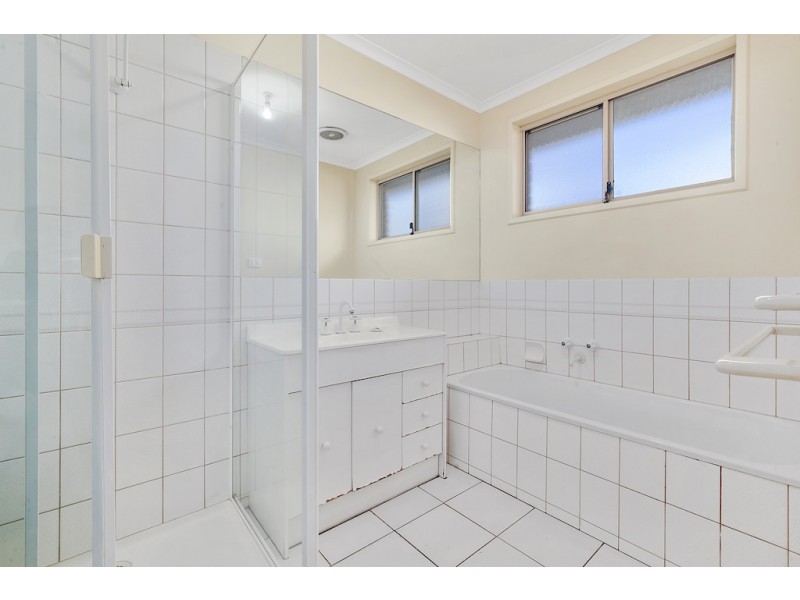 2 Gindalbie Court, Lara VIC 3212