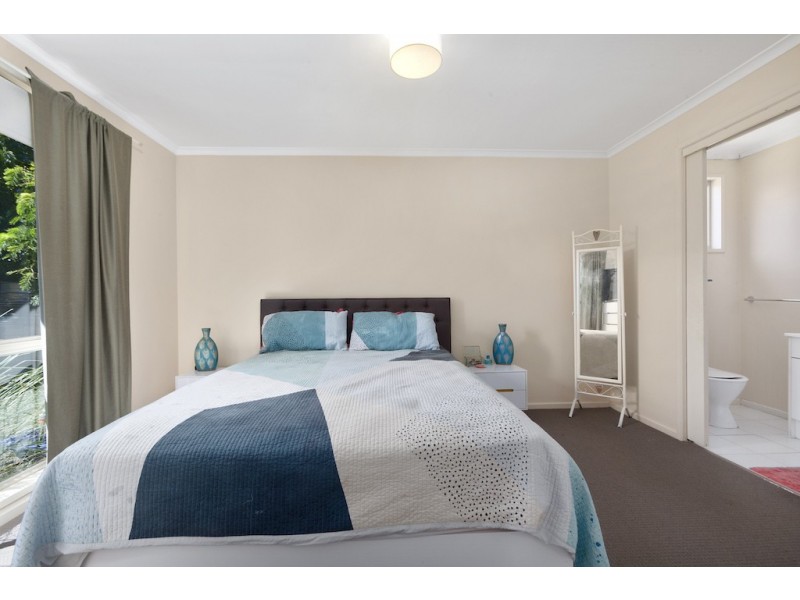 2 Gindalbie Court, Lara VIC 3212