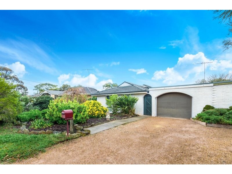 11 Smeaton Close, Lara VIC 3212